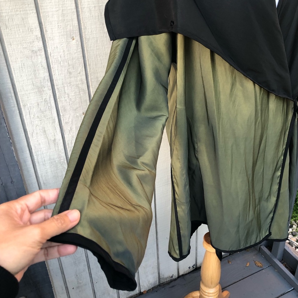 Reversible Black Olive Green Hooded Cape Poncho Windbreaker Jacket One size - Picture 4 of 13